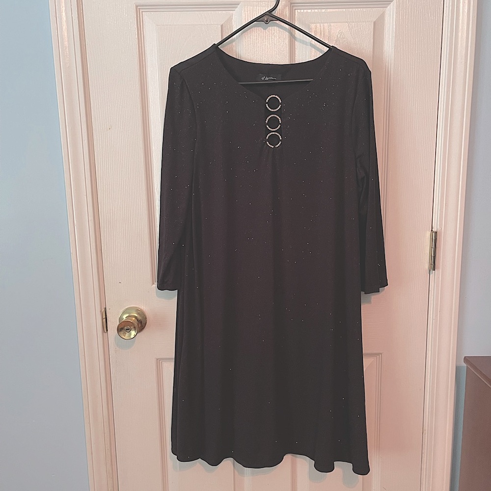 Sparkling lined easy to wear/ dance dress